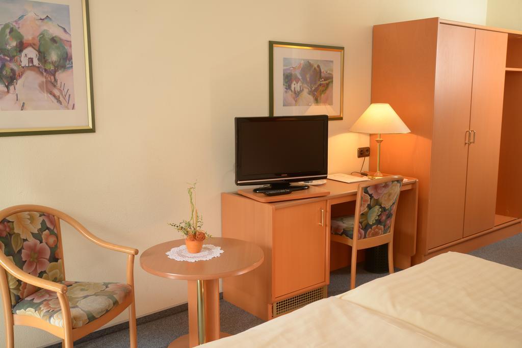 Pension & Metzgerei Friedrich Trebgast Quarto foto